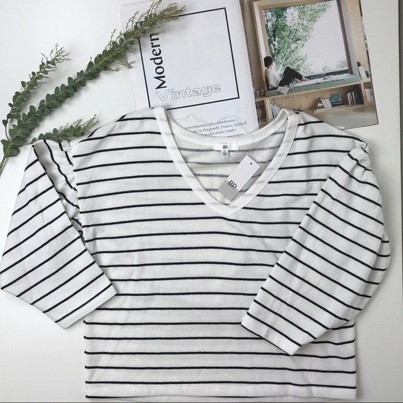 Terrycloth striped sweatshirt with ruffle sleeves - Picture 4 of 5